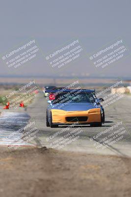media/Sep-20-2025-Extreme Speed (Sat) [[1fcc23683c]]/Orange (Mid Intermediate)/Session 2 (Sunrise)/